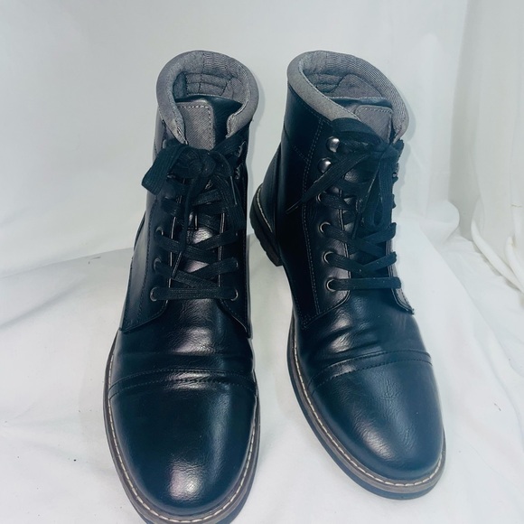 Men\'s Black Leather Boots main image 5